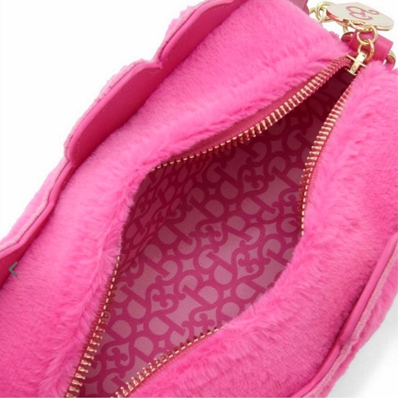 NWT x Barbie Logo Fuzzy Crossbody Bag Still Factory Sealed Limited Edition - Picture 4 of 9